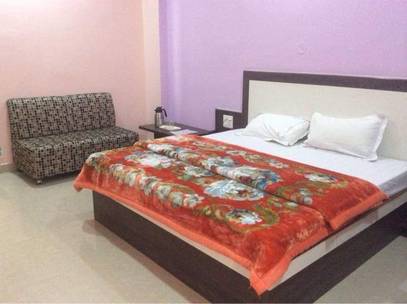 Hotelyashpalace Maihar Dış mekan fotoğraf